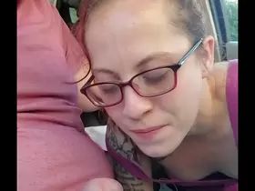 Quick Blowjob in the car